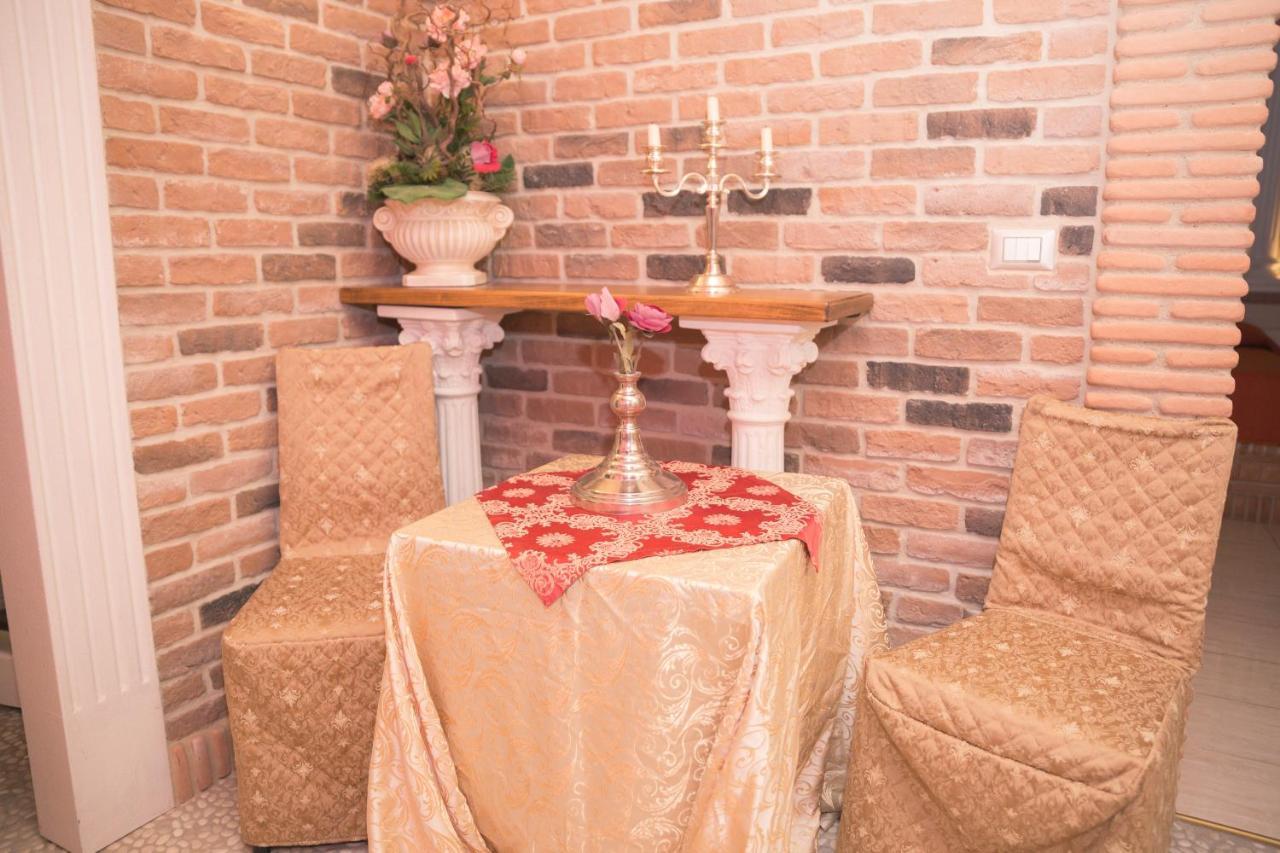 Il Castello Di Perano Hotel Ngoại thất bức ảnh