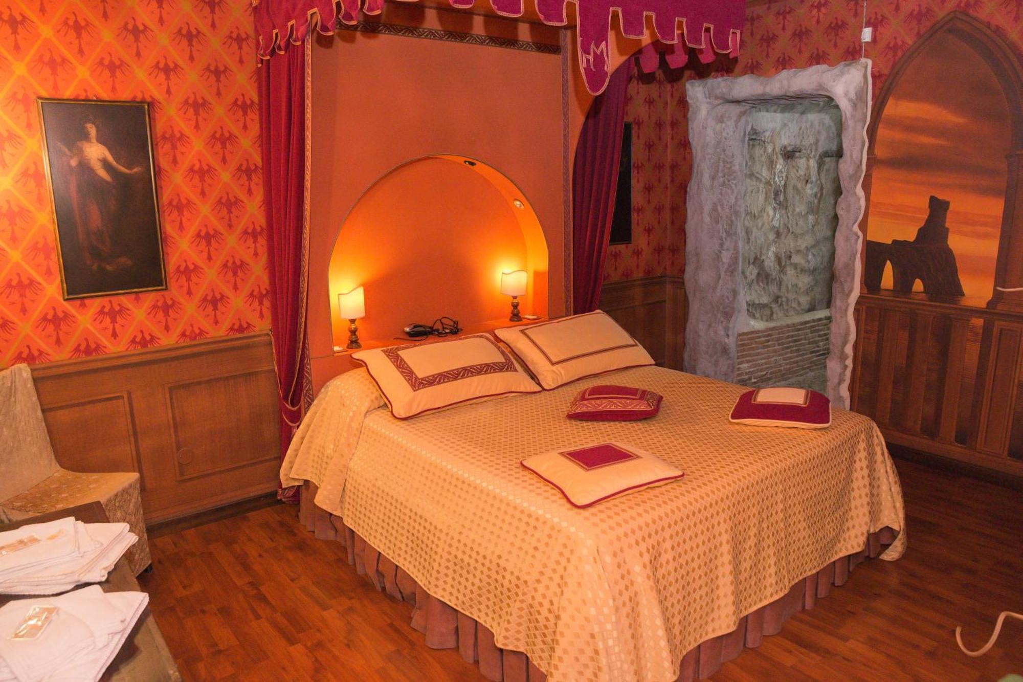 Il Castello Di Perano Hotel Ngoại thất bức ảnh