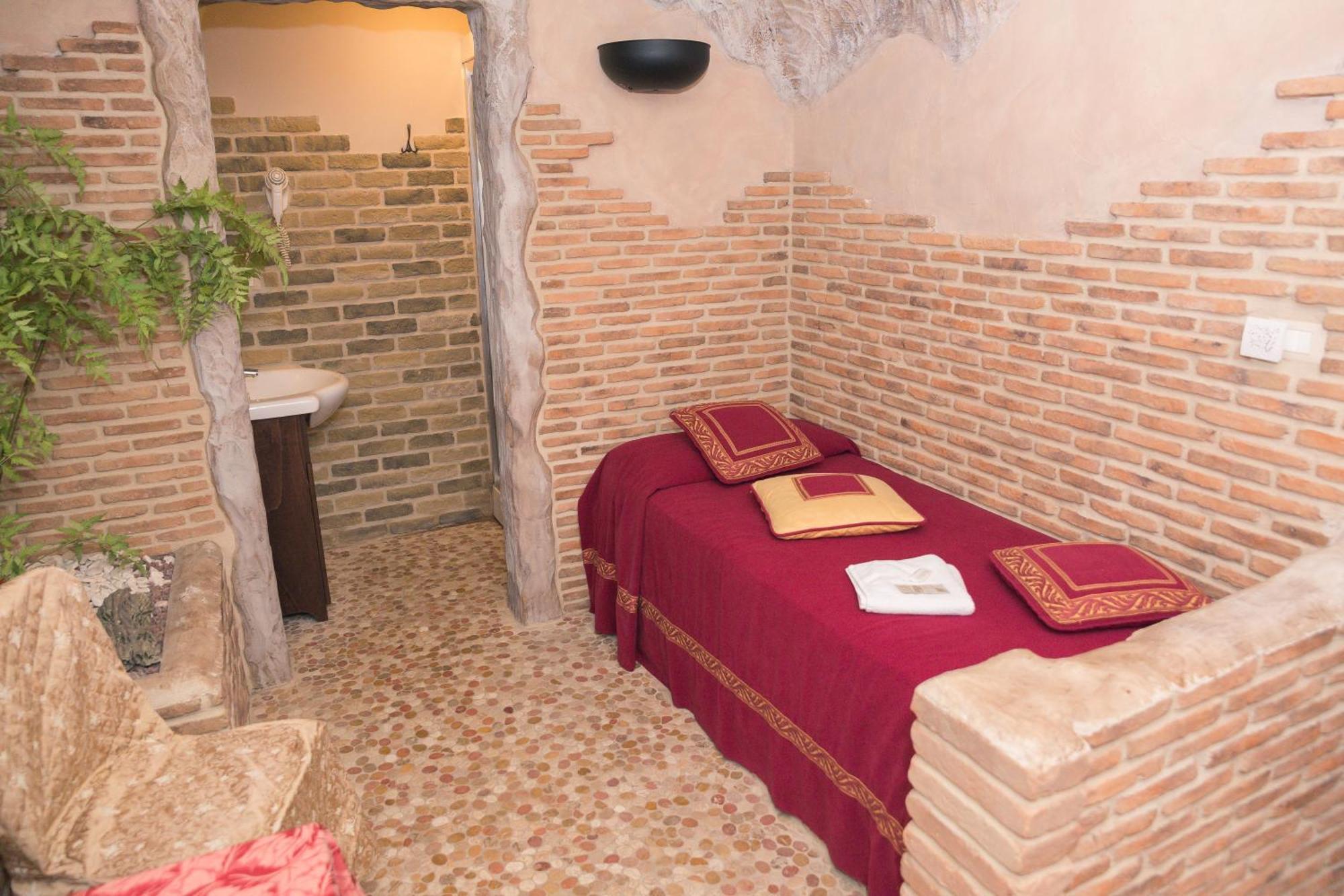 Il Castello Di Perano Hotel Ngoại thất bức ảnh