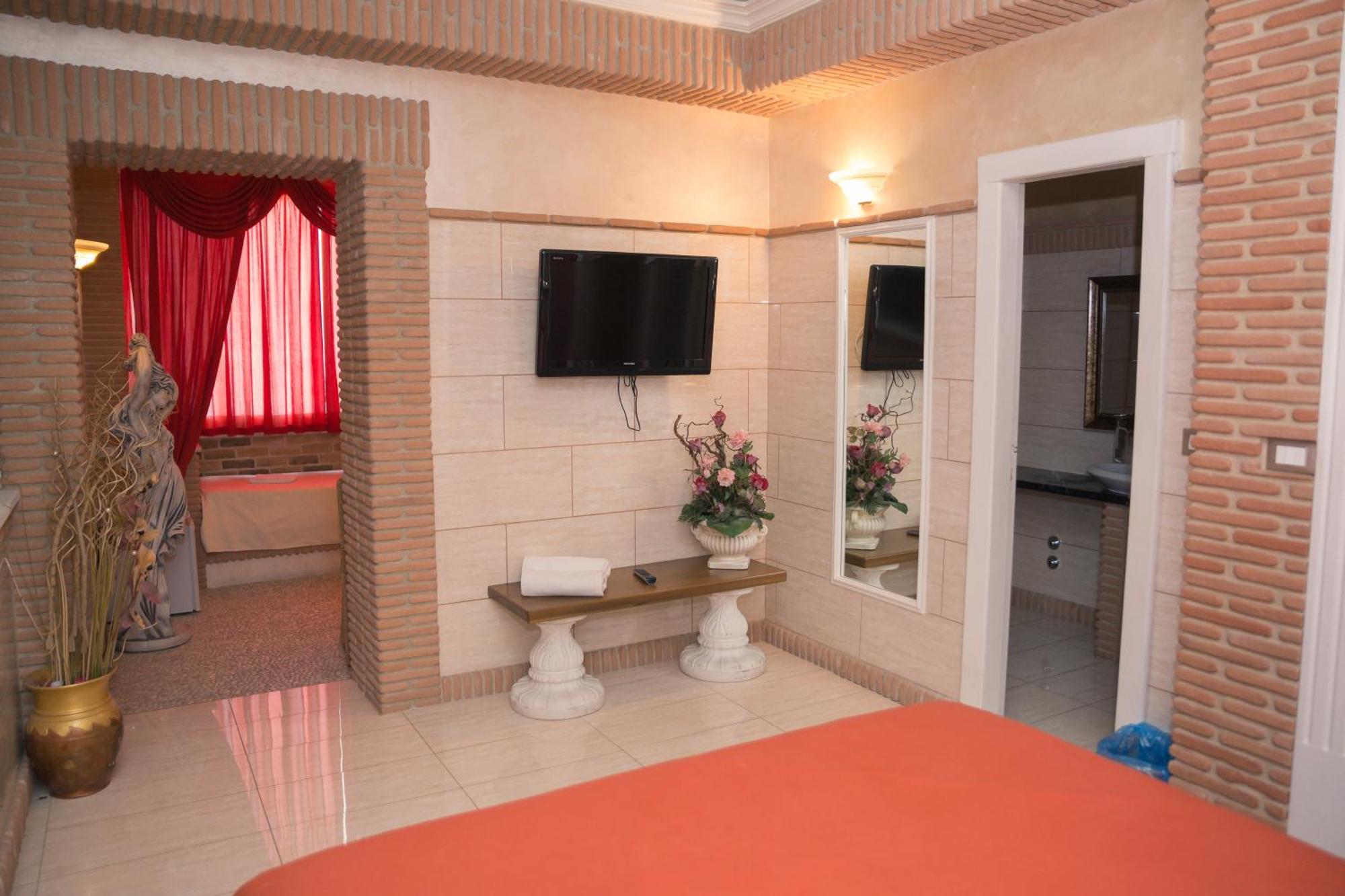 Il Castello Di Perano Hotel Ngoại thất bức ảnh
